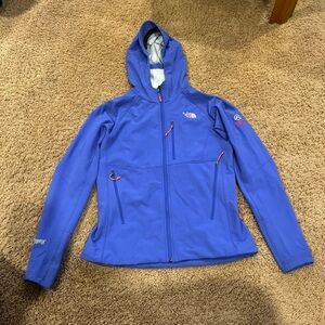 NFS The North face women’s alpine soft shell jacket summit series Medium